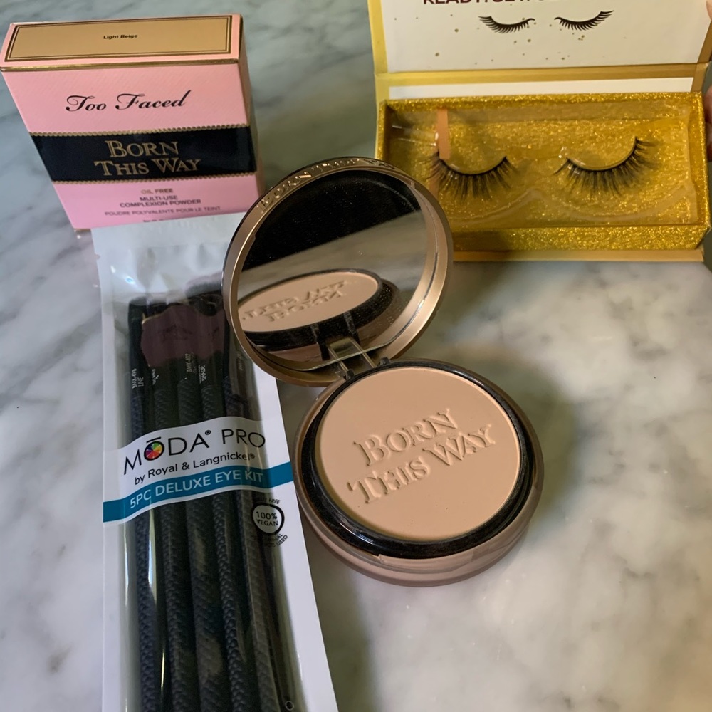Brand New Make Up Bundle